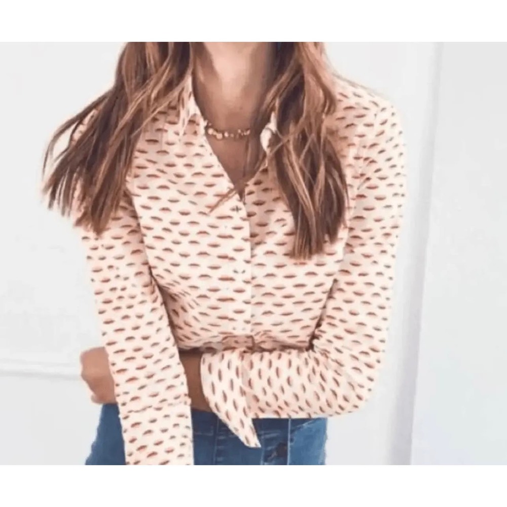 Boden The Classic Shirt Pop Lips Button Down Women's 8P —more like 6P